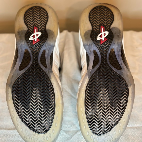 Nike Olympic Foamposite - Picture 6 of 15